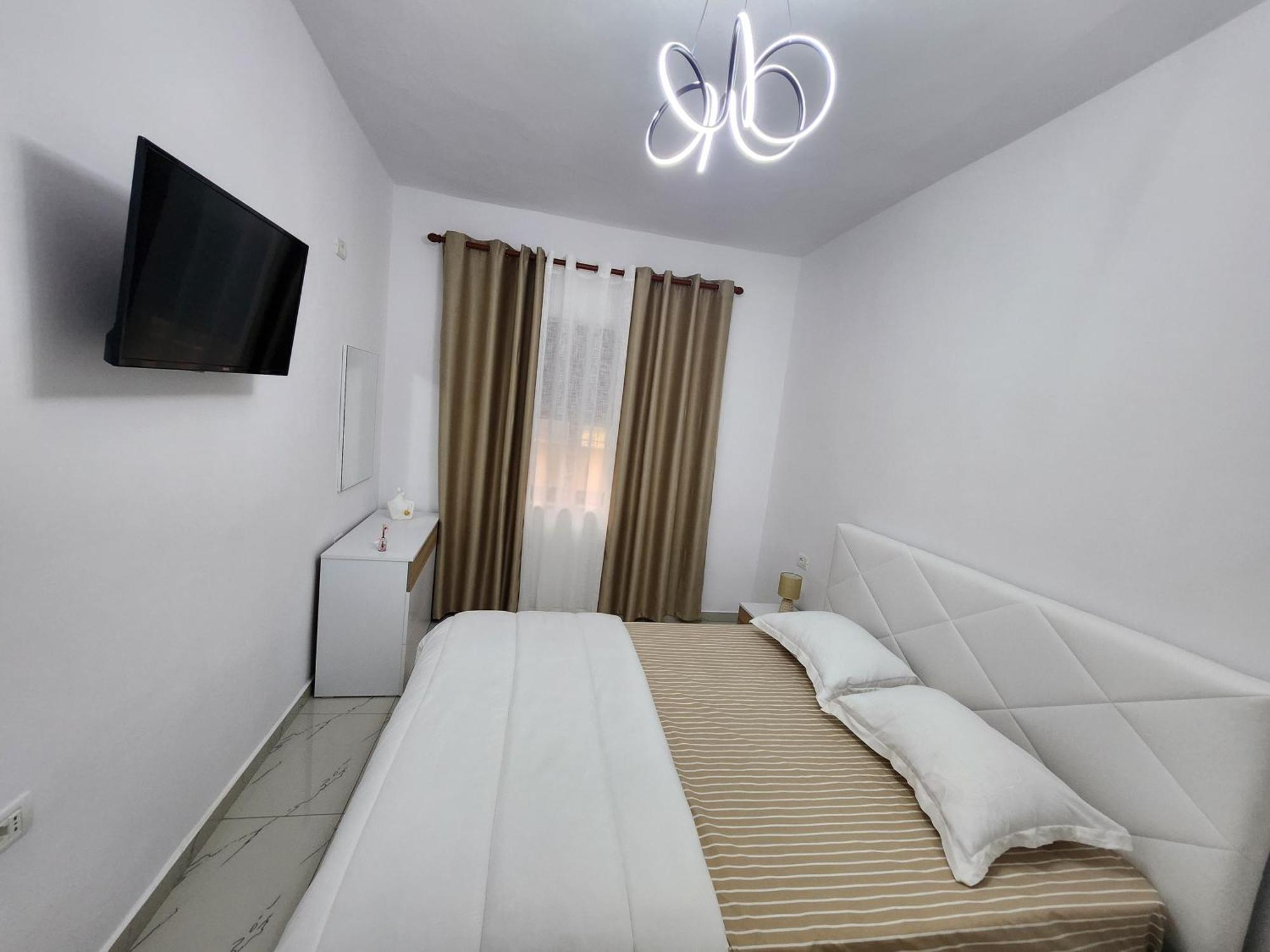 Nevi Apartment Tirana Exteriör bild